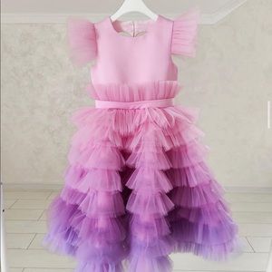 Beautiful dress, for baby girl 6 years old 💎